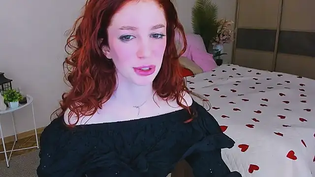 ChristinaConteeree online show from May 9, 2026, 11:35 am