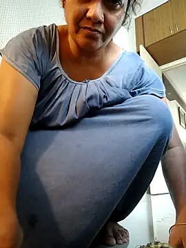 Snapshot of SHUVANI_SEXY chatting on September 27, 2025, 3:01 am SHUVANI SEXY online show from September 27, 2025, 3:01 am