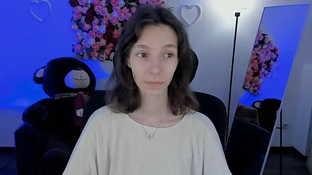 EmmanuellBrown online show from April 19, 2026, 1:17 am