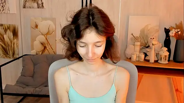 Snapshot of EmmanuellBrown chatting on November 15, 2025, 7:12 am EmmanuellBrown online show from November 15, 2025, 7:12 am