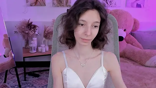 Snapshot of EmmanuellBrown chatting on February 23, 2026, 4:03 am EmmanuellBrown online show from February 23, 2026, 4:03 am