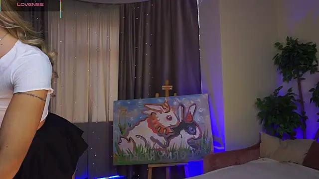 AliciaMellow online show from March 26, 2026, 11:30 am