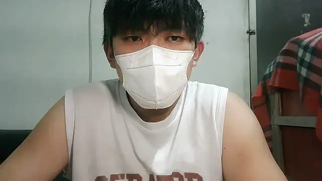 bigbb101011 online show from November 27, 2025, 1:33 pm