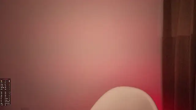 Snapshot of Candela___ chatting on October 20, 2025, 9:32 am Candela online show from October 20, 2025, 9:32 am