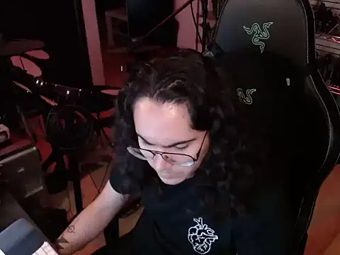 Snapshot of dorrey21 chatting on November 9, 2025, 10:36 pm dorrey21 online show from November 9, 2025, 10:36 pm