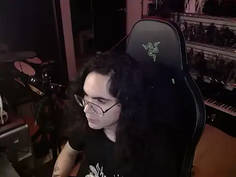 Snapshot of dorrey21 chatting on October 20, 2025, 12:02 am dorrey21 online show from October 20, 2025, 12:02 am