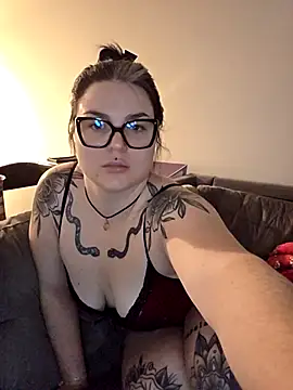 yourr onlyy1 online show from November 16, 2025, 11:30 pm