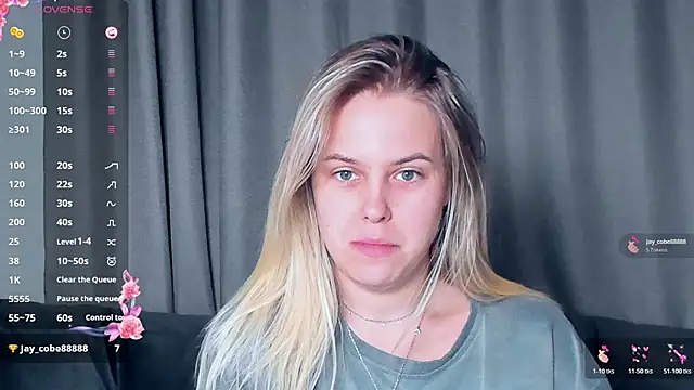 AngelAnty online show from November 24, 2025, 3:12 pm