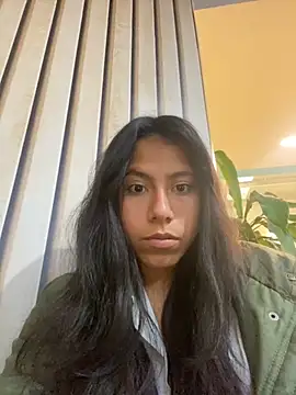 Lili pinkyyy online show from October 4, 2025, 10:33 pm
