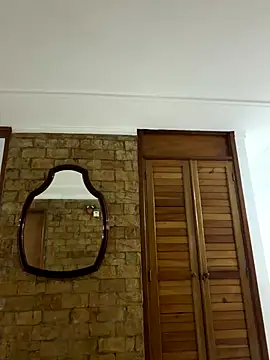 lynn9000 online show from December 23, 2025, 1:38 am