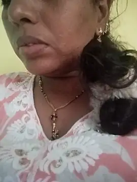 Snapshot of Monika_Telugu_Girl chatting on October 24, 2025, 11:53 am Monika Telugu Girl online show from October 24, 2025, 11:53 am