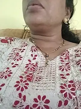 Snapshot of Monika_Telugu_Girl chatting on October 17, 2025, 3:43 am Monika Telugu Girl online show from October 17, 2025, 3:43 am