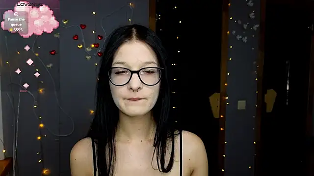 AlicaMoons online show from September 13, 2025, 11:32 am
