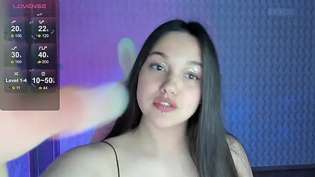 Miss Darcy online show from September 17, 2025, 7:27 pm
