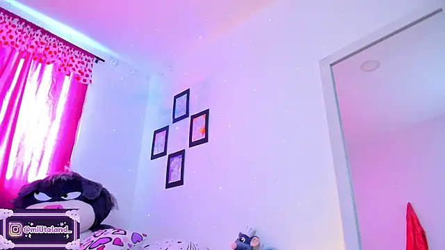 milita houston online show from November 24, 2025, 3:34 pm