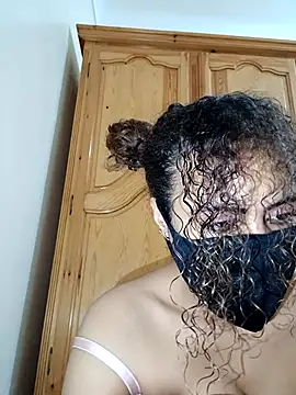 ghadiraa online show from October 11, 2025, 2:45 am