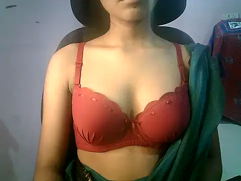 Snapshot of Lipsika07 chatting on September 20, 2025, 6:02 pm Lipsika07 online show from September 20, 2025, 6:02 pm