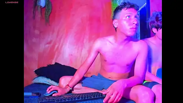 spicy adonhis online show from February 20, 2026, 1:24 pm