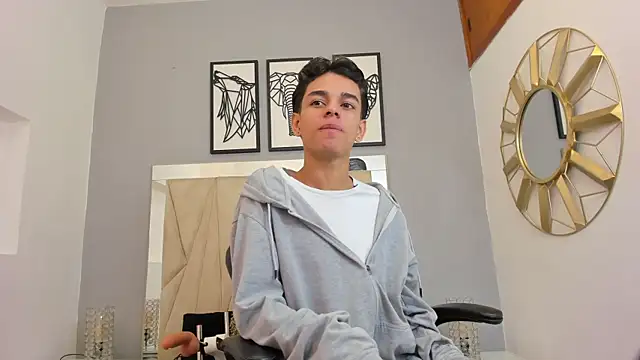 owen  johnson online show from October 13, 2025, 11:45 am