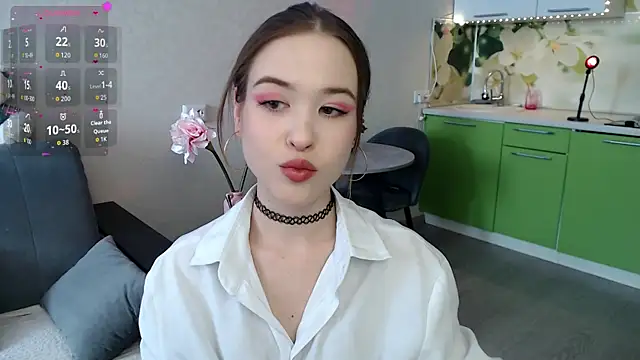 StaceyAngell online show from September 28, 2025, 1:07 pm
