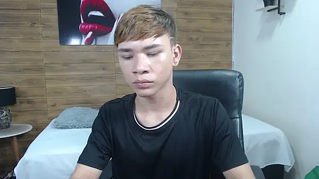 nathanclay online show from March 15, 2026, 3:46 am