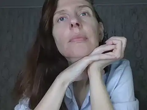 CandiCole online show from October 11, 2025, 2:01 am