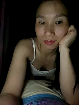 MinHiNi online show from November 9, 2025, 4:11 pm