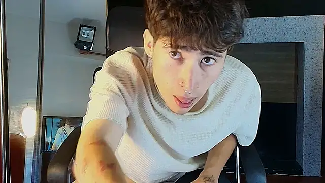  DantFox  online show from November 9, 2025, 7:51 pm