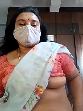 Snapshot of Tamil_Sivani chatting on February 3, 2026, 7:57 am Tamil Sivani online show from February 3, 2026, 7:57 am