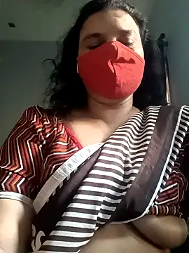 Snapshot of Tamil_Sivani chatting on March 3, 2026, 3:24 am Tamil Sivani online show from March 3, 2026, 3:24 am