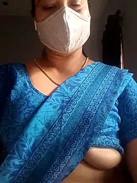 Snapshot of Tamil_Sivani chatting on February 14, 2026, 3:07 am Tamil Sivani online show from February 14, 2026, 3:07 am