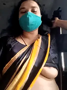 Snapshot of Tamil_Sivani chatting on February 26, 2026, 3:28 am Tamil Sivani online show from February 26, 2026, 3:28 am