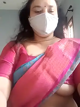 Snapshot of Tamil_Sivani chatting on February 2, 2026, 3:27 am Tamil Sivani online show from February 2, 2026, 3:27 am