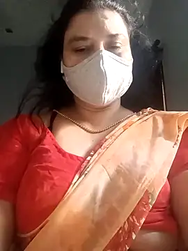 Snapshot of Tamil_Sivani chatting on February 6, 2026, 3:24 am Tamil Sivani online show from February 6, 2026, 3:24 am