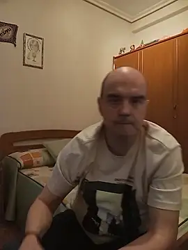 geli45 online show from April 21, 2026, 4:57 pm
