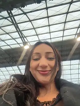 Snapshot of Ninabigtitied chatting on November 15, 2025, 7:34 am Ninabigtitied online show from November 15, 2025, 7:34 am