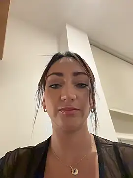 Ninabigtitied online show from February 2, 2026, 7:29 am