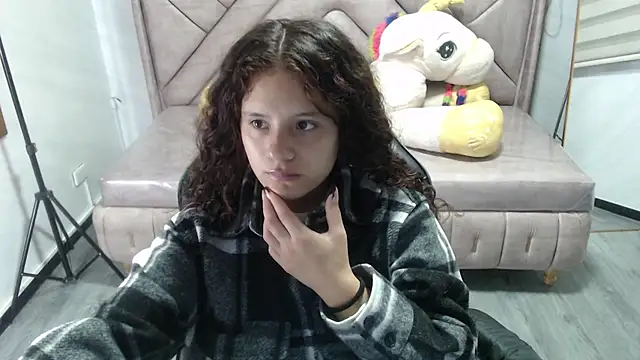 Snapshot of Velvet_Moon_V chatting on November 13, 2025, 1:04 pm Velvet Moon V online show from November 13, 2025, 1:04 pm