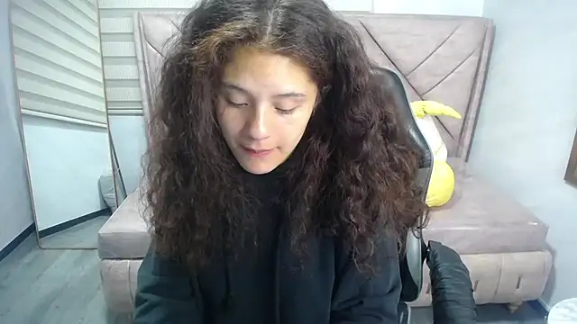 Snapshot of Velvet_Moon_V chatting on September 24, 2025, 1:06 pm Velvet Moon V online show from September 24, 2025, 1:06 pm