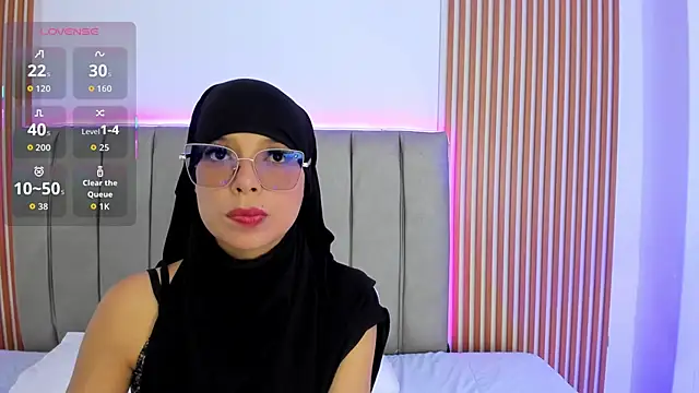 naishaa  online show from October 20, 2025, 6:30 pm