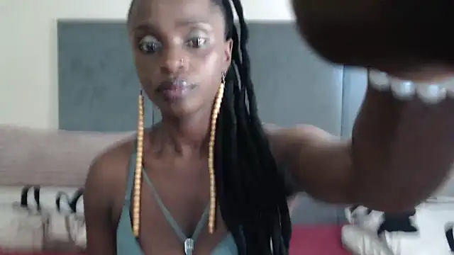 Jah-Queen online show from October 8, 2025, 12:28 pm