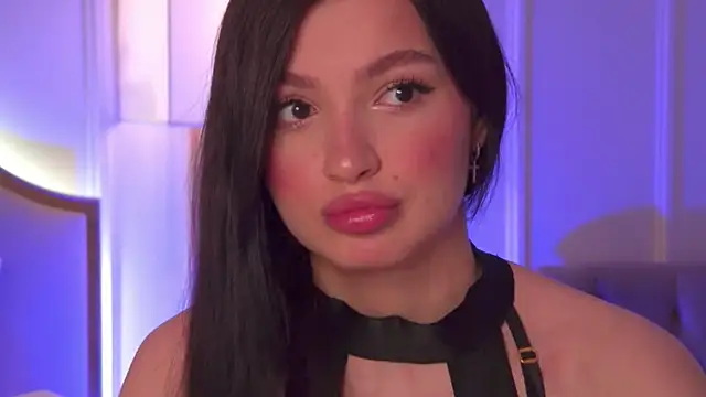 Snapshot of AlanaHurd chatting on December 1, 2025, 3:13 pm AlanaHurd online show from December 1, 2025, 3:13 pm