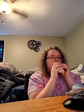 Snapshot of TheMistyPrice chatting on October 21, 2025, 12:48 pm TheMistyPrice online show from October 21, 2025, 12:48 pm