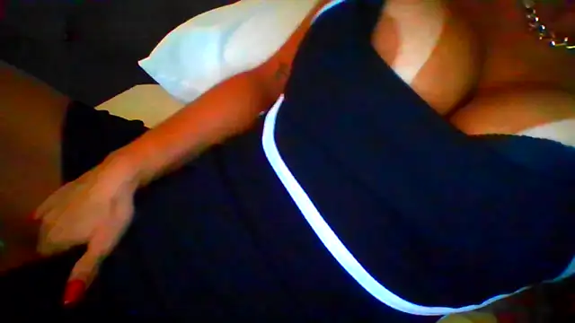 Snapshot of girlninf chatting on December 3, 2025, 9:20 am girlninf online show from December 3, 2025, 9:20 am