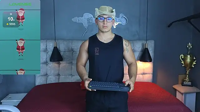 Horny nick18 online show from January 13, 2026, 10:19 am