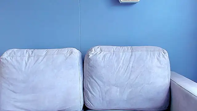 Paul Phoenix online show from October 16, 2025, 7:44 pm