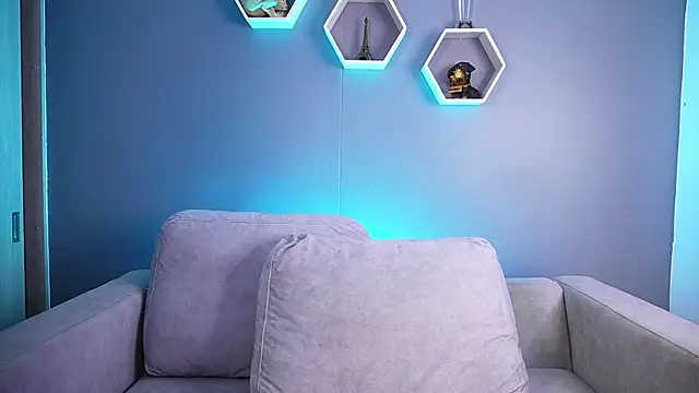 Paul Phoenix online show from January 7, 2026, 6:35 pm