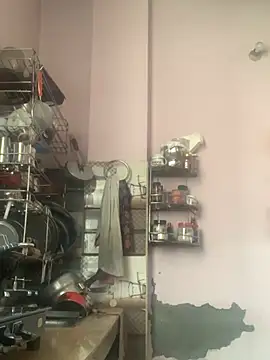 amitsharma7868 online show from April 4, 2026, 8:32 am