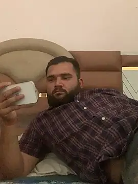 amitsharma7868 online show from May 19, 2026, 8:43 am