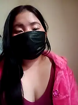 Snapshot of babyjunee12 chatting on January 6, 2026, 3:10 am babyjunee12 online show from January 6, 2026, 3:10 am
